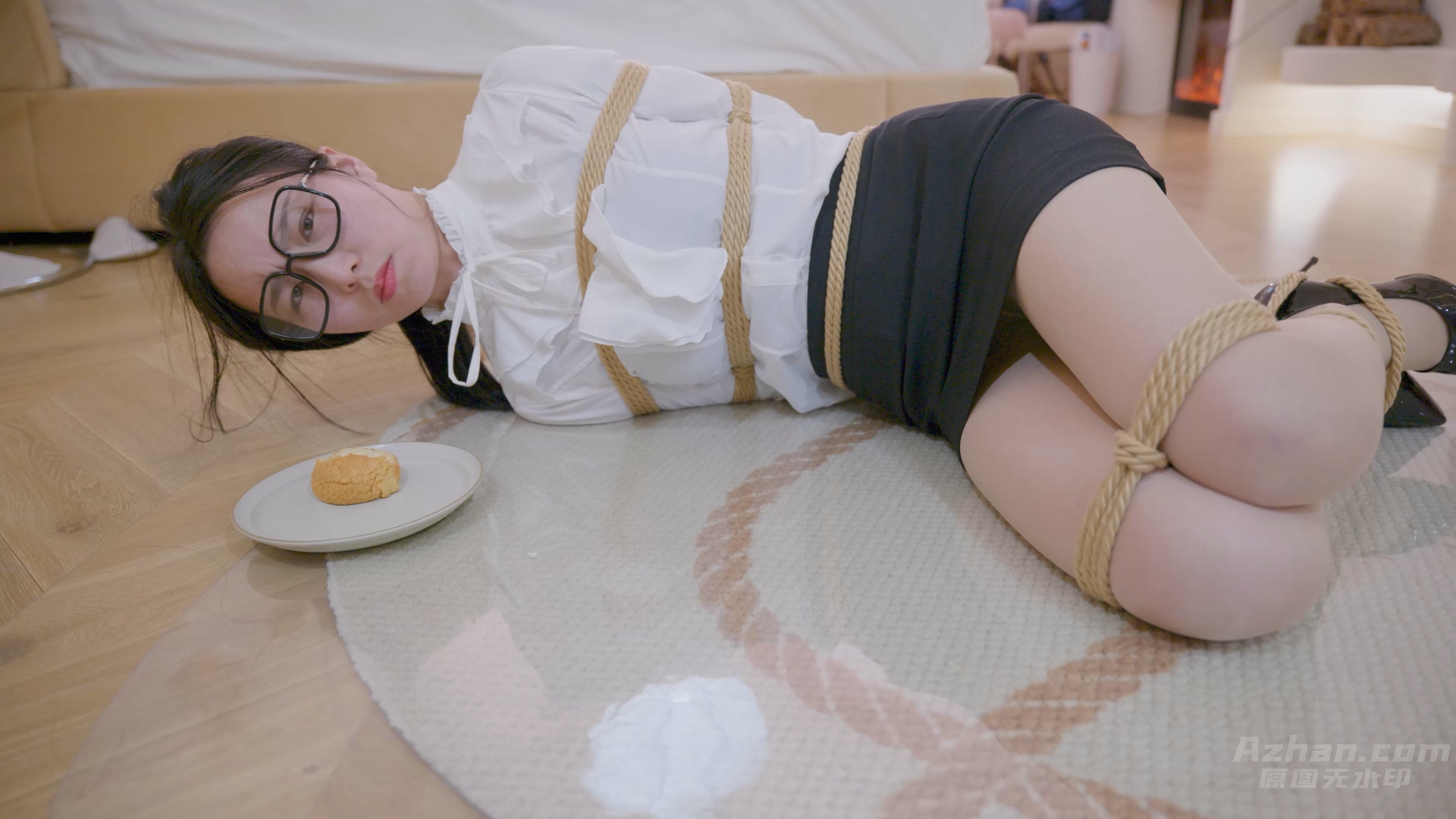 A18.花花制服蕾丝诱惑第二日.蓝光4K60P.8.68G-3