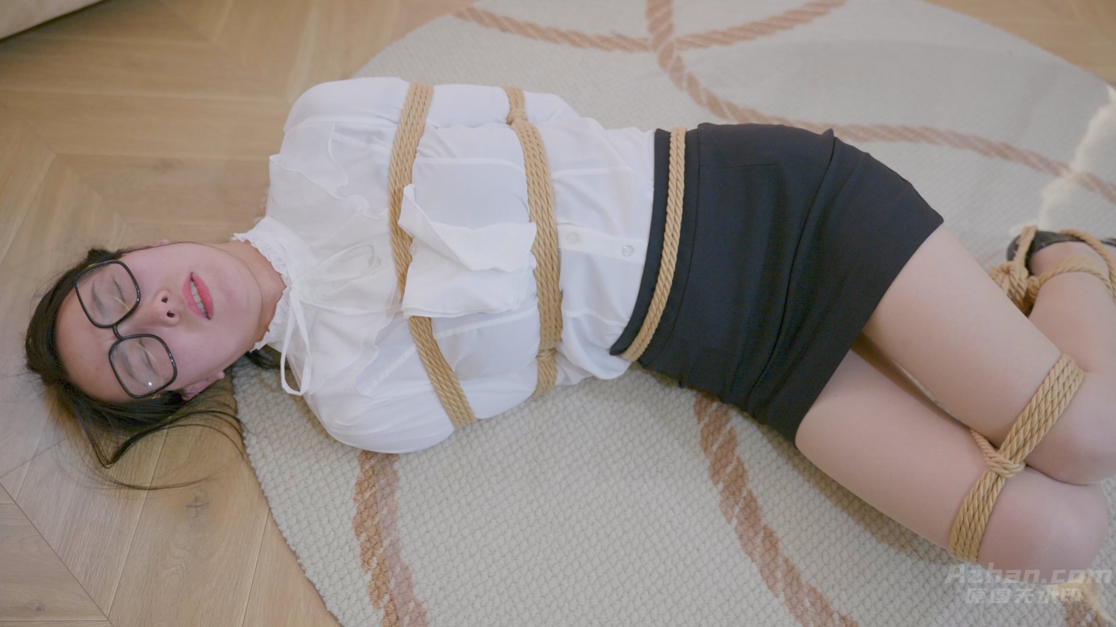 A18.花花制服蕾丝诱惑第二日.蓝光4K60P.8.68G-4