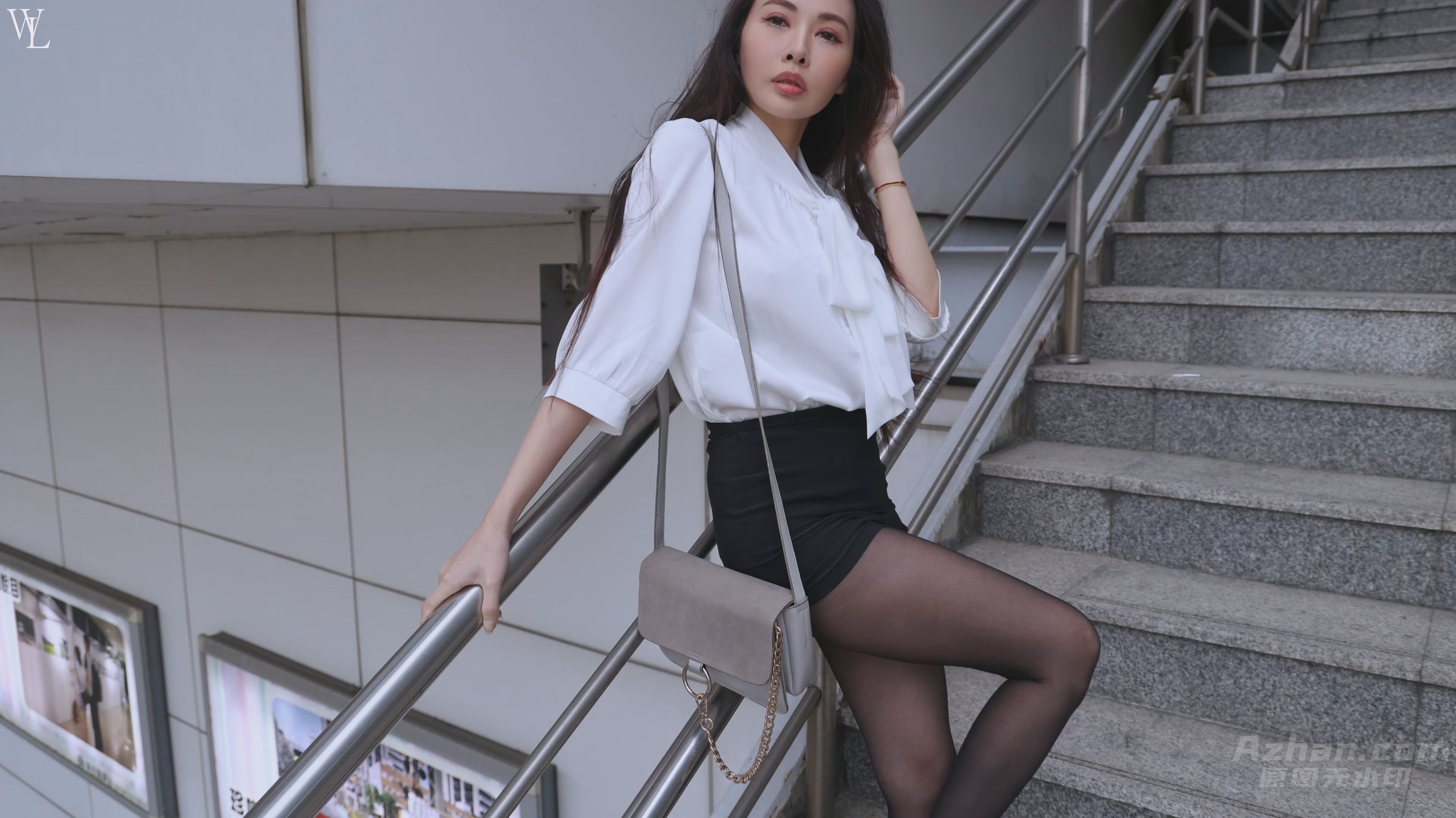 z12-晓濛-161cm-黑丝长腿ol 790M-8