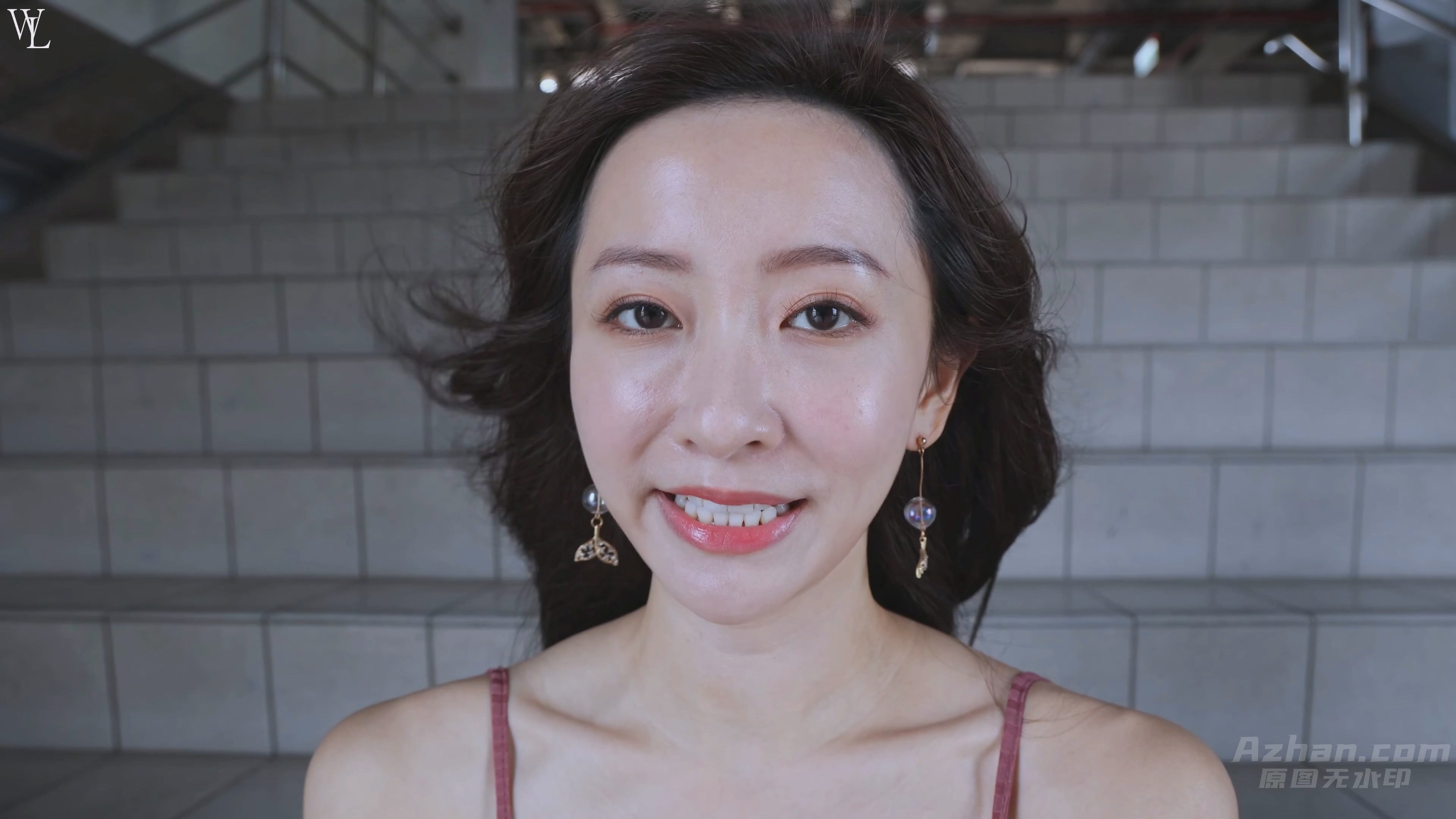 Z23 名婷-173cm 性感露背包臀 724M-2