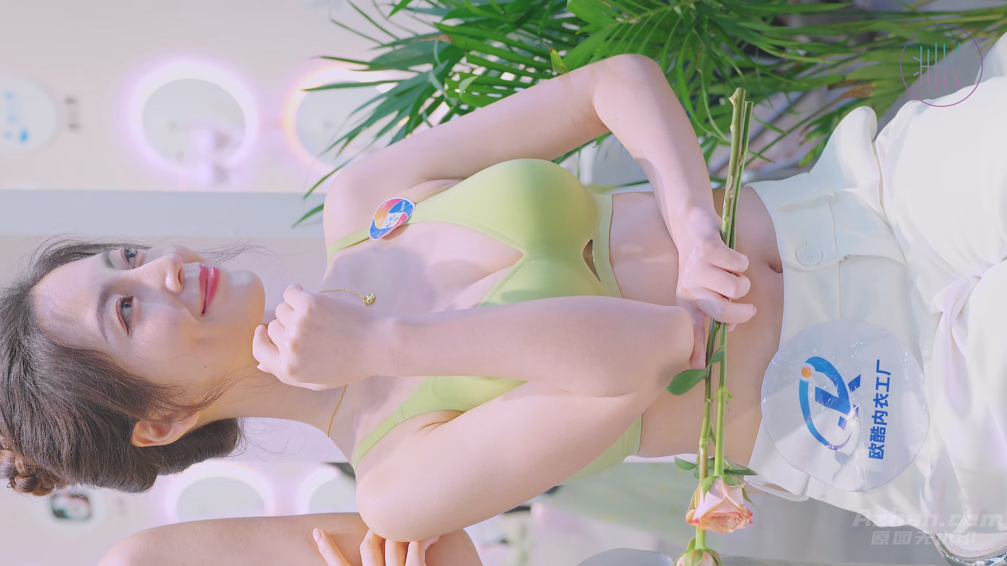 A85 2023深圳內衣展SIUF美胸美乳可爱少女內衣秀4K HDR 2.06G-5