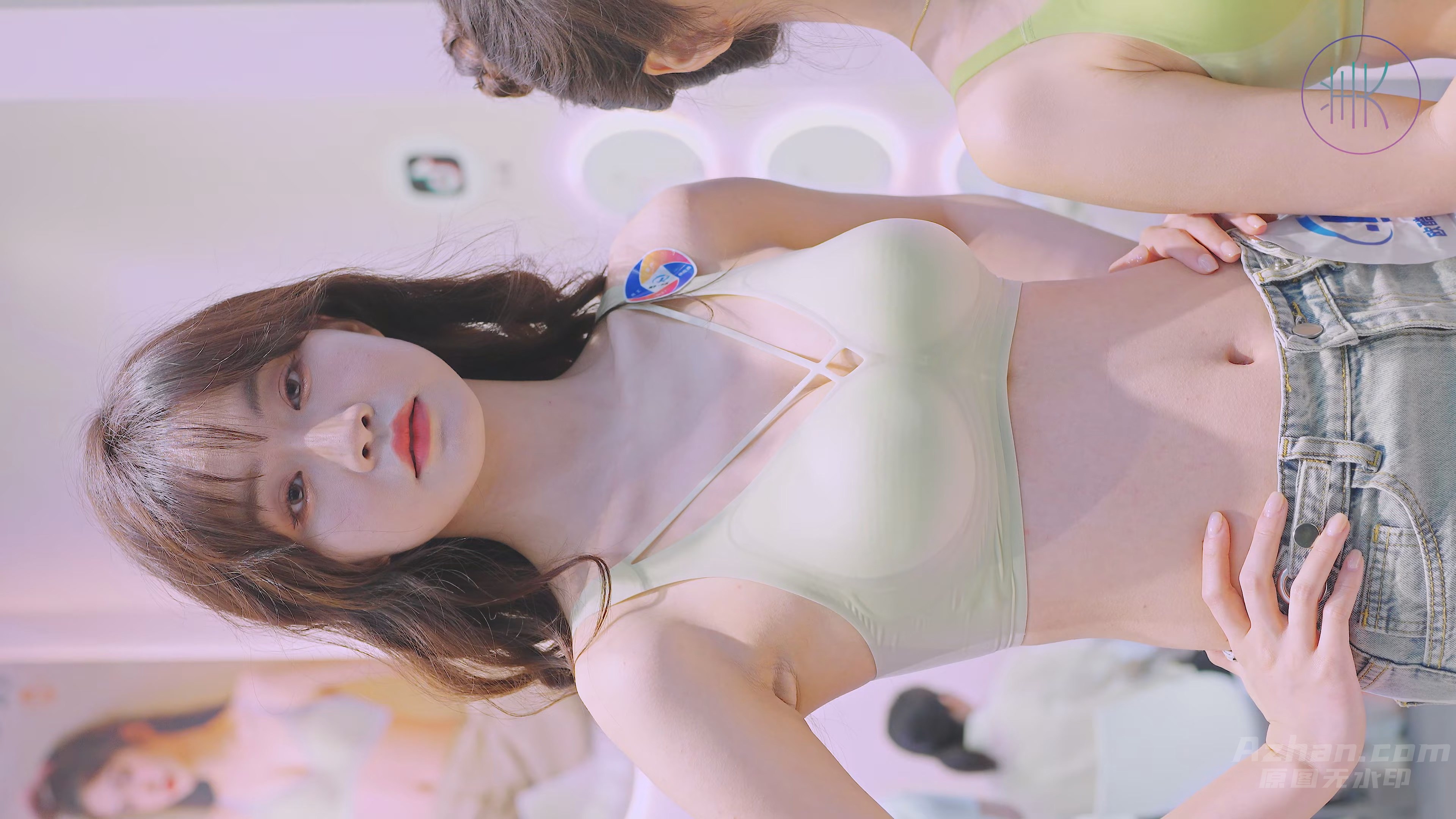 A85 2023深圳內衣展SIUF美胸美乳可爱少女內衣秀4K HDR 2.06G-10